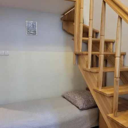 Dwupoziomowy Hoza Warschau